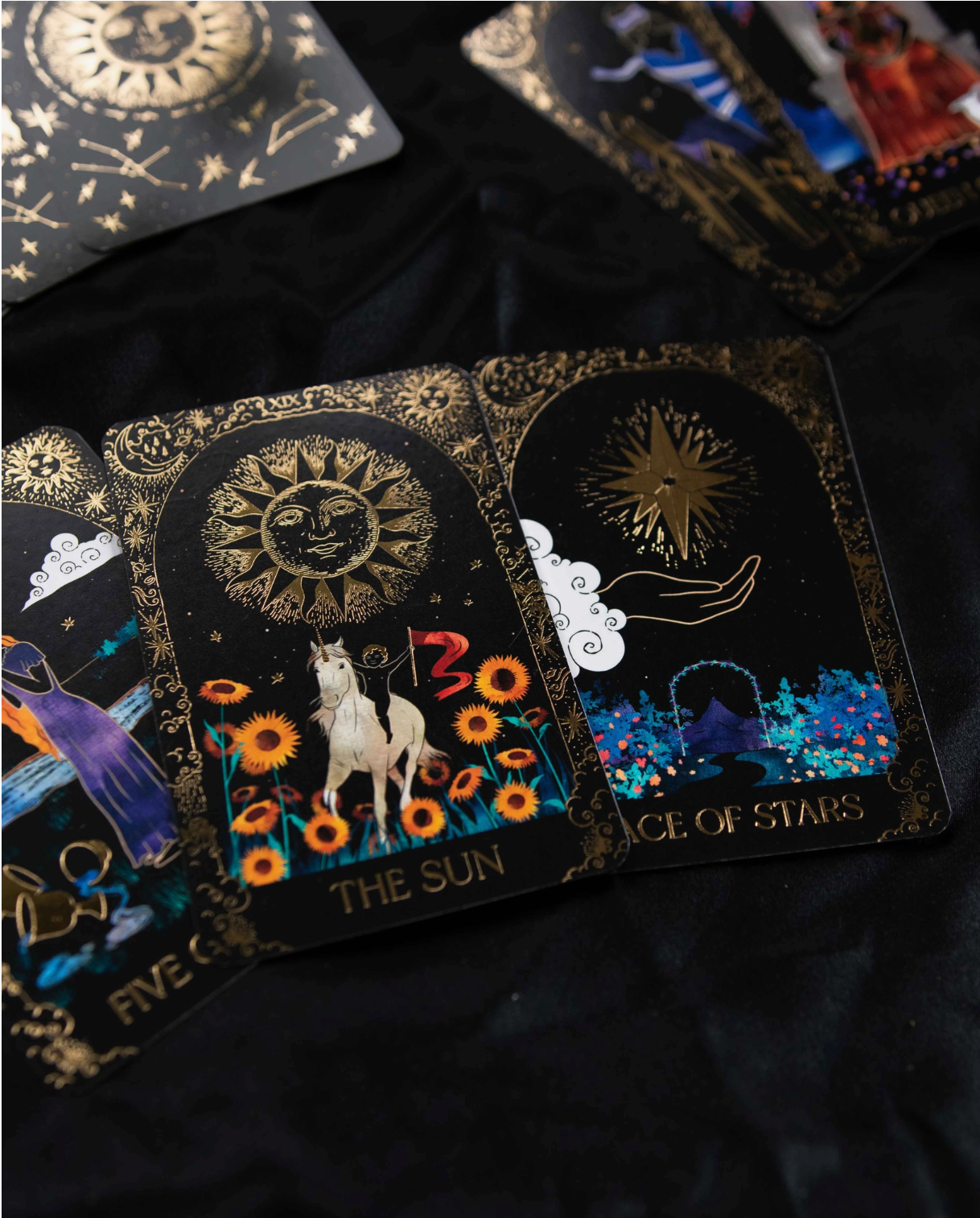 Dreamy Moons Tarot Deck